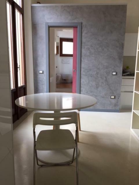 曼托瓦Palazzo Guerrieri Da Fermo公寓 外观 照片